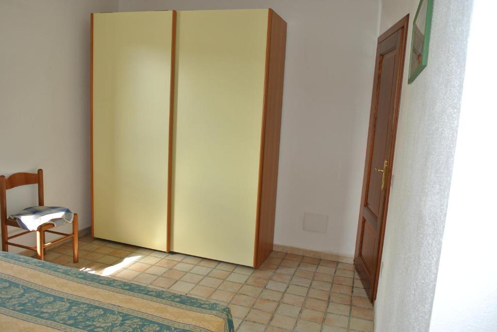 Case Vacanza Fenicotteri San Teodoro  Buitenkant foto