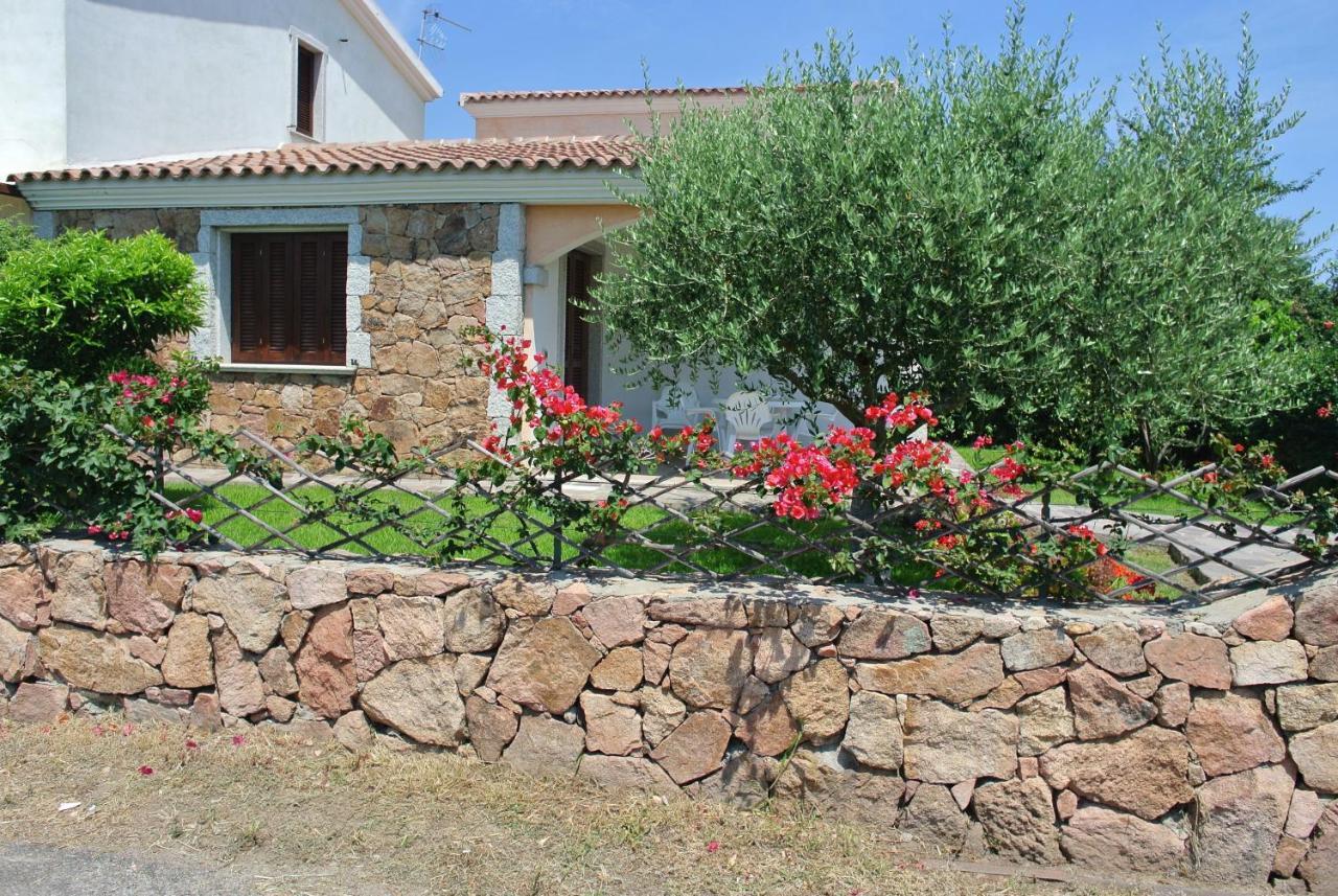 Case Vacanza Fenicotteri San Teodoro  Kamer foto